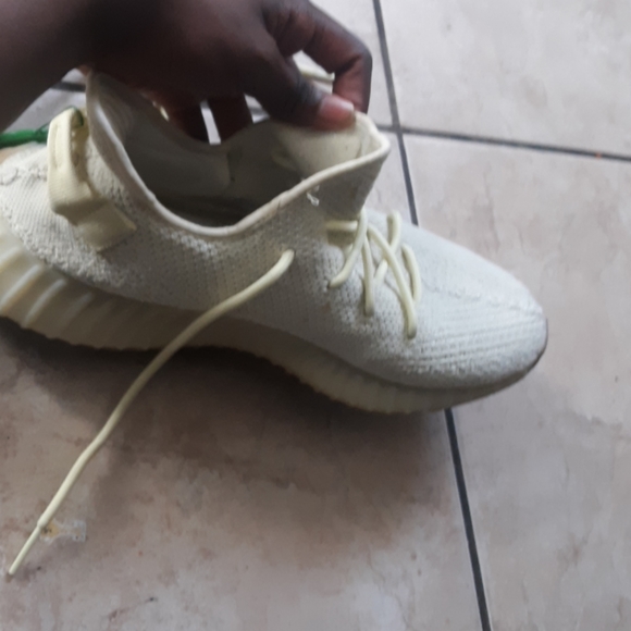 Yeezys - Picture 3 of 4